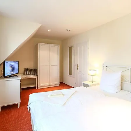 Tatil Evi Ostseeferienpark Seepferdchen Haus Ruegen 22A *