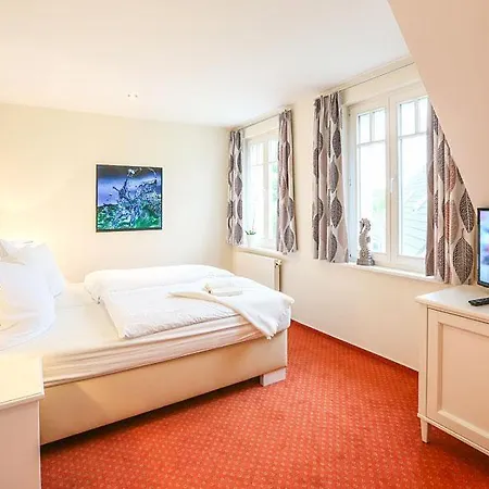 Ostseeferienpark Seepferdchen Haus Ruegen 22A * Ostseebad Nienhagen