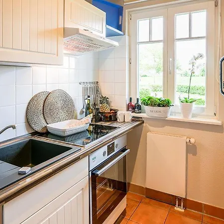 Ostseeferienpark Seepferdchen Haus Ruegen 22A * Ostseebad Nienhagen